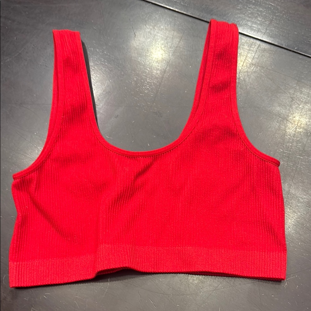 Vibrant Red Ribbed Crop Top - Picture 2 of 2